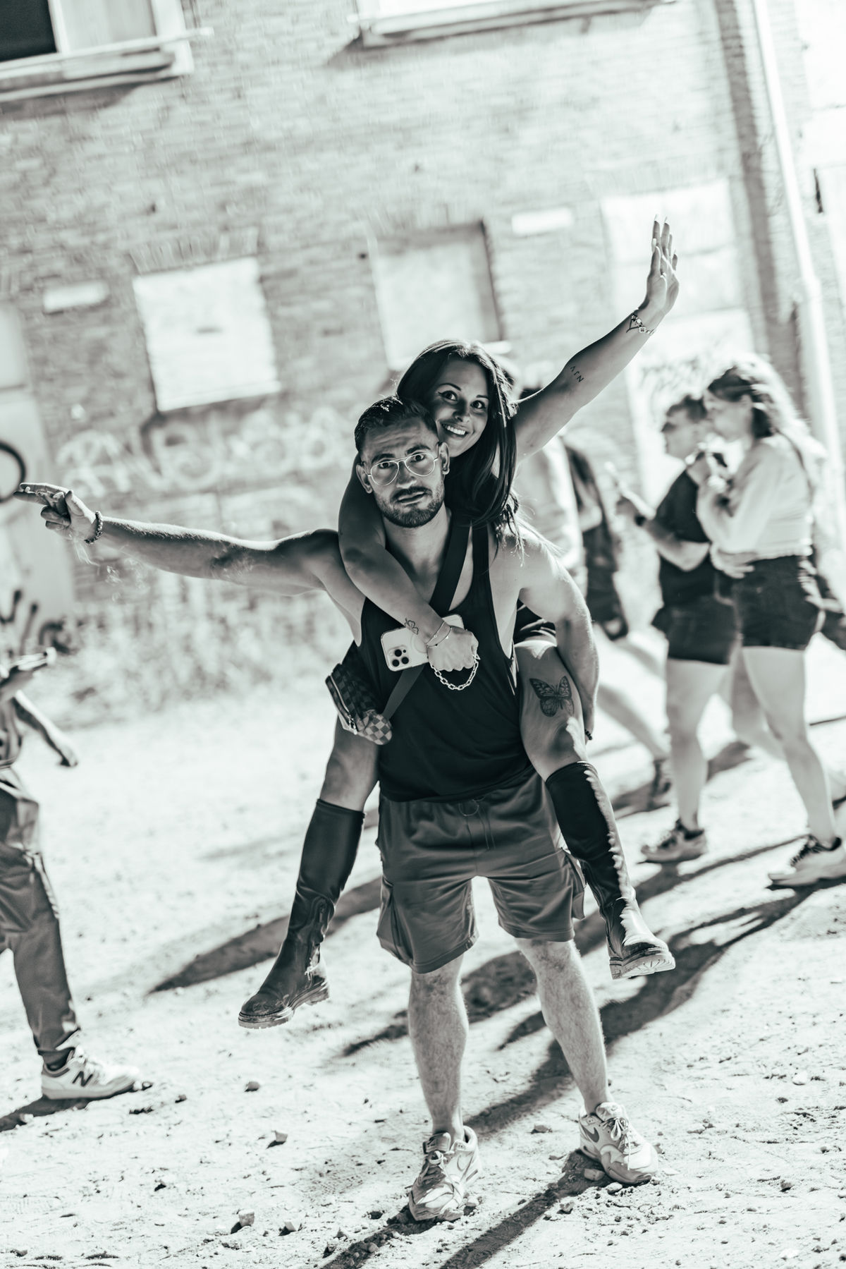 Loading... just a sec